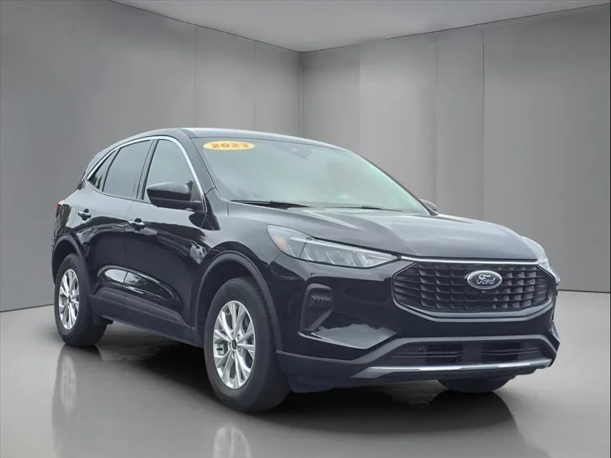 2023 Ford Escape Active photo 1