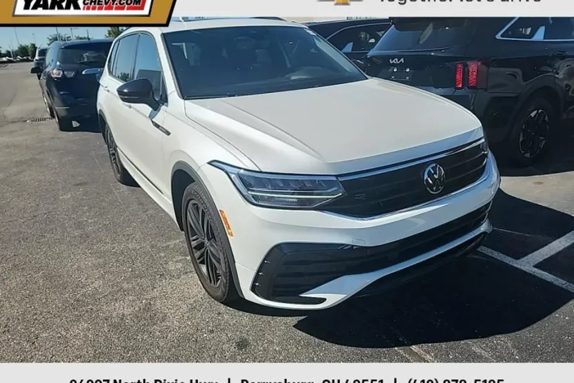 2022 Volkswagen Tiguan SE R-Line Black photo 1