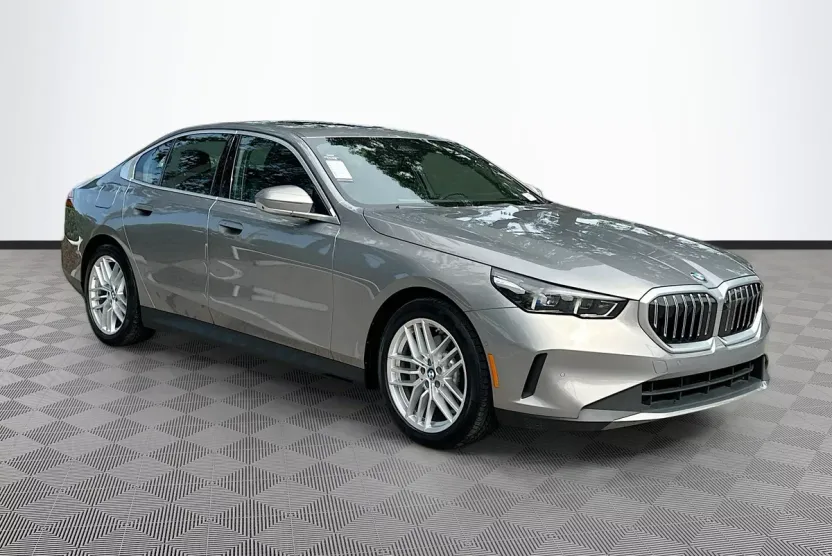 2025 Bmw 530i photo 1