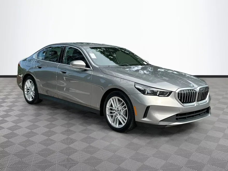 2025 Bmw 530i photo 1