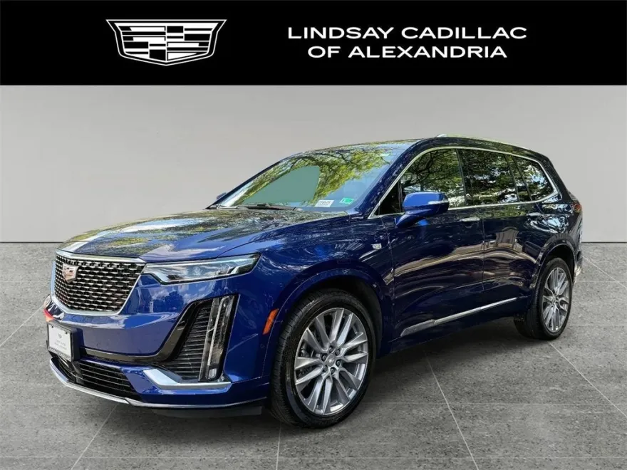 2025 Cadillac XT6 Premium Luxury photo 1