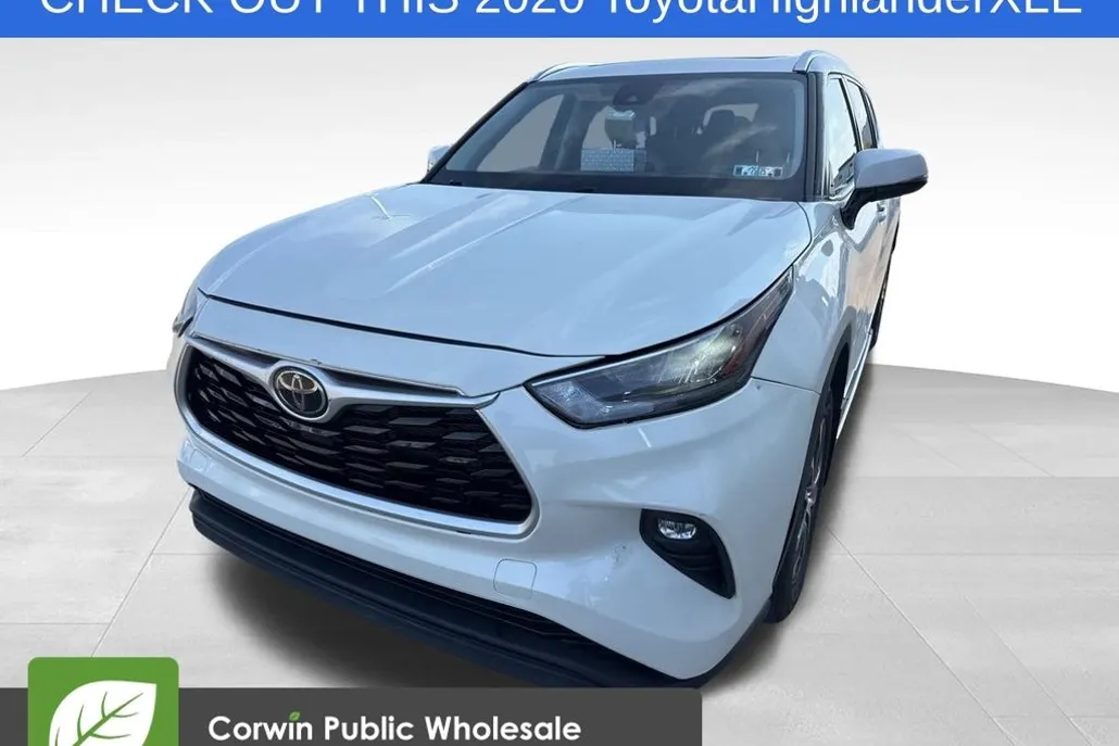 2020 Toyota Highlander XLE photo 1