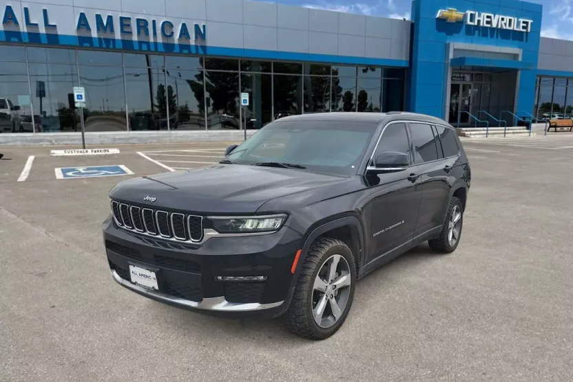 2021 Jeep Grand Cherokee Limited photo 1