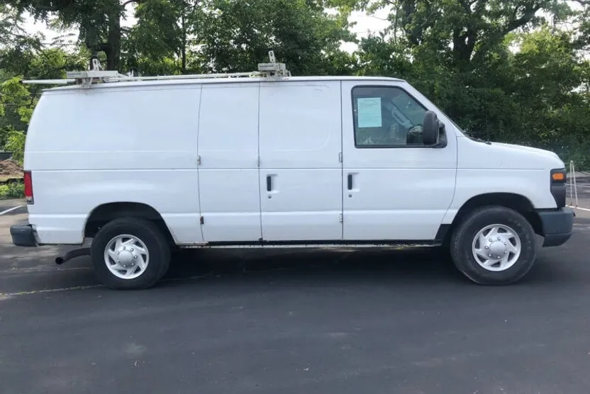 2012 Ford E-250 photo 1