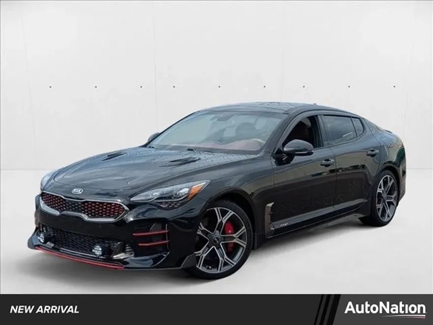 2018 Kia Stinger GT1 photo 1