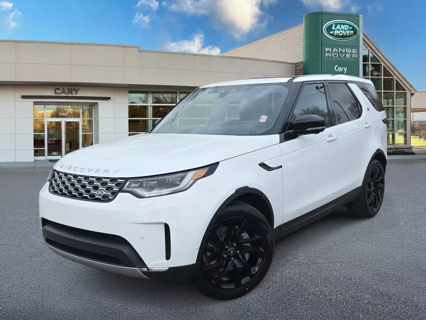 2025 Land Rover Discovery S photo 1