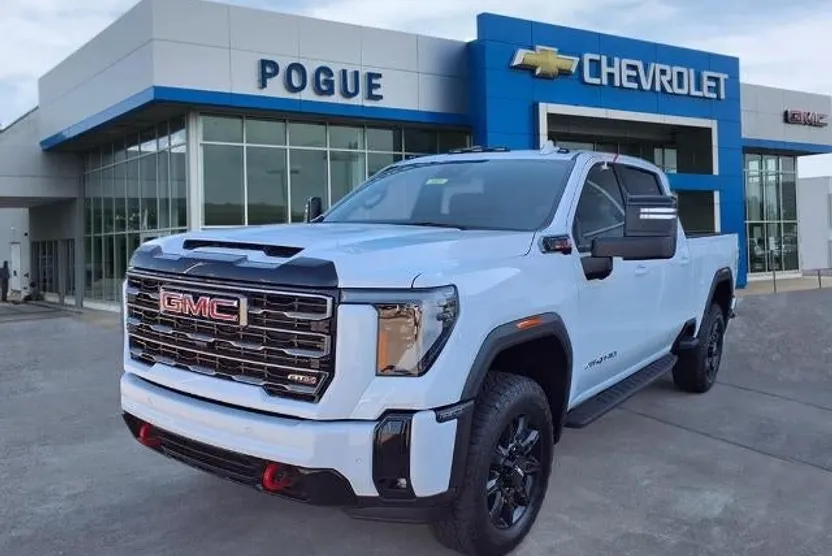 2026 Gmc Sierra 2500 HD AT4 photo 1
