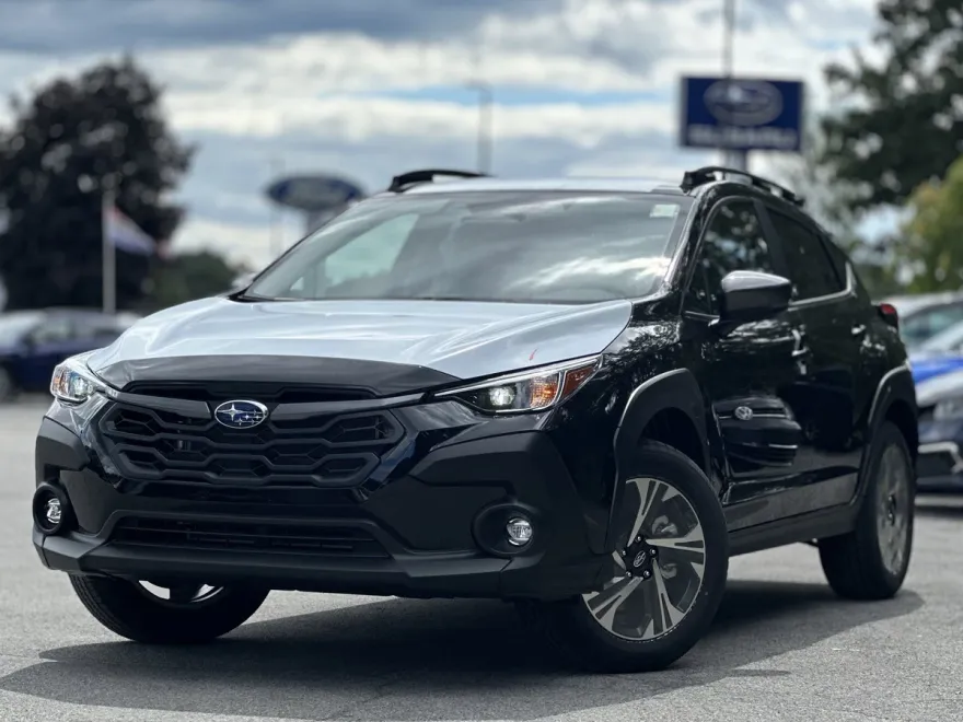 2025 Subaru Crosstrek Premium photo 1