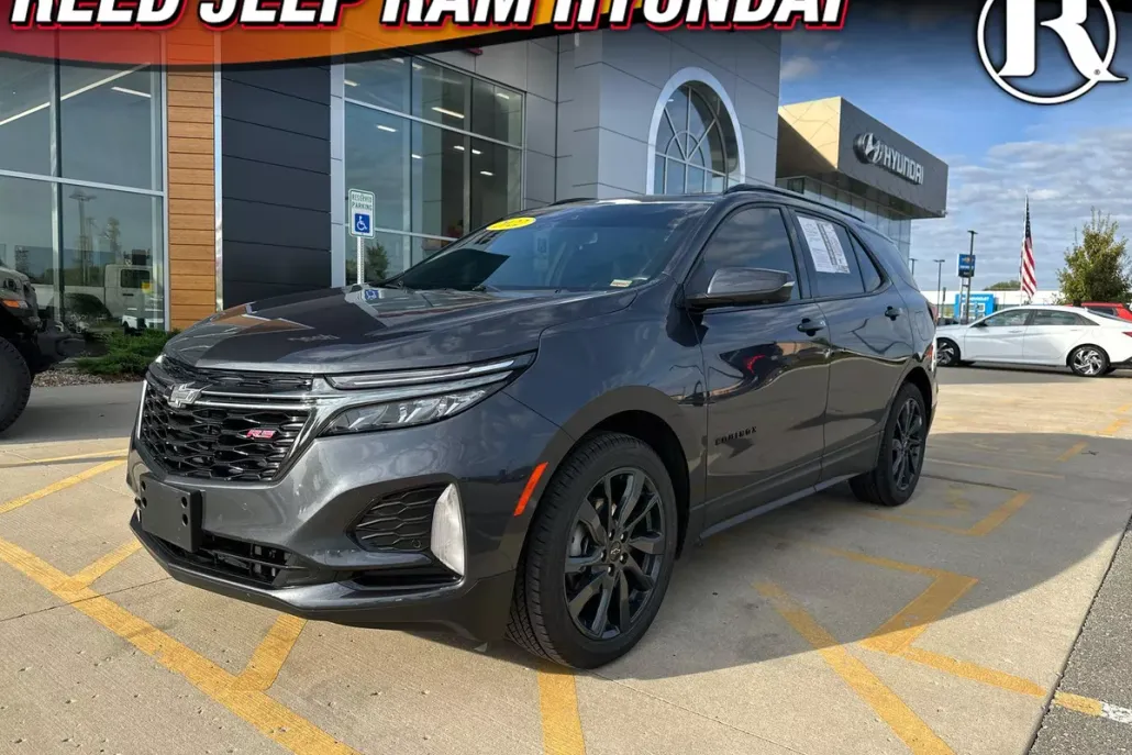 2022 Chevrolet Equinox RS photo 1