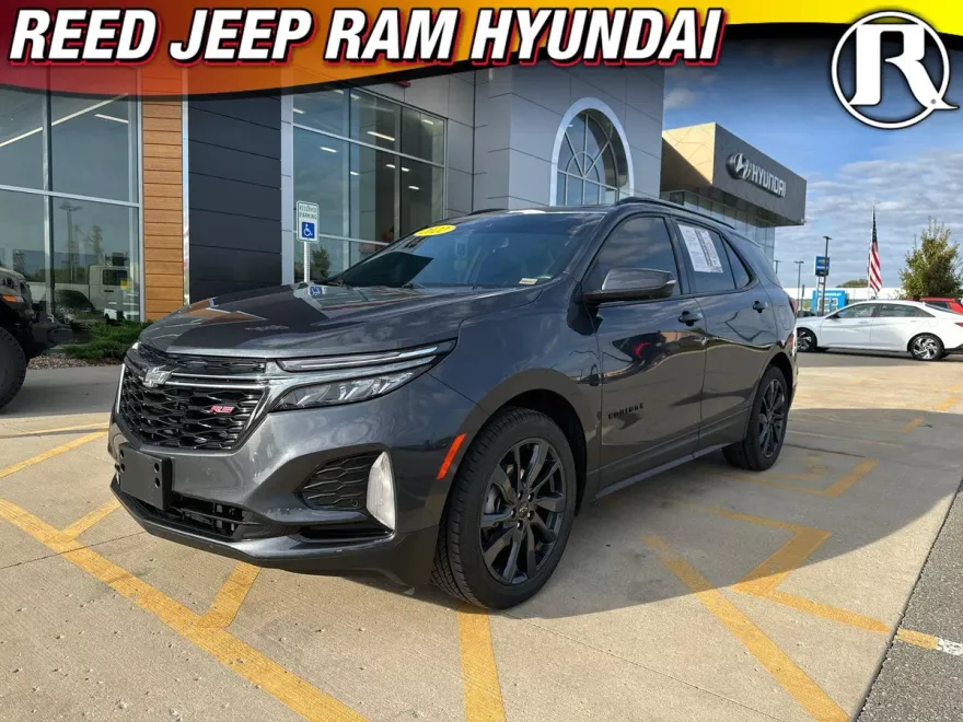 2022 Chevrolet Equinox RS photo 1