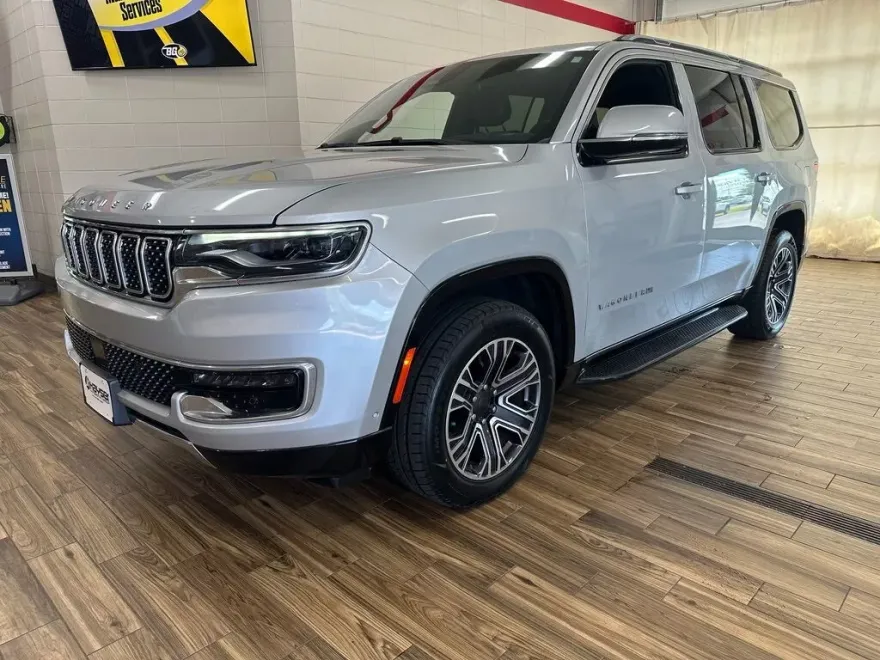 2022 Jeep Wagoneer Series III photo 1