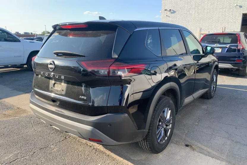 2023 Nissan Rogue S photo 1