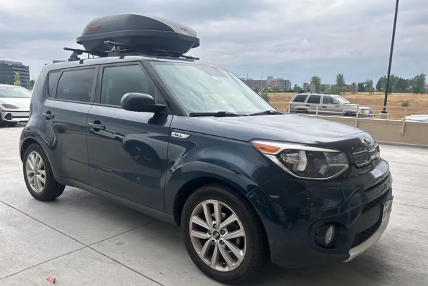2017 Kia Soul Plus photo 1