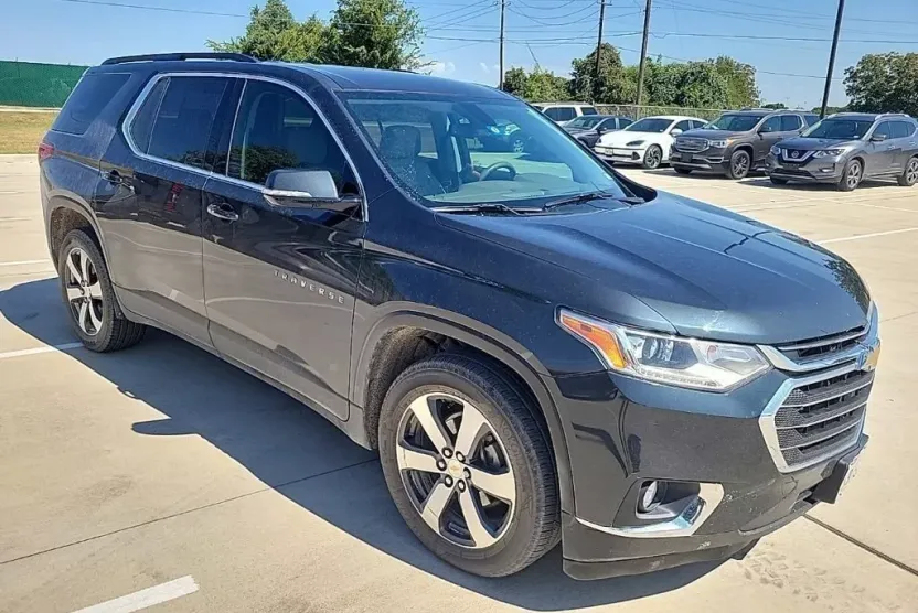 2019 Chevrolet Traverse 3LT photo 1