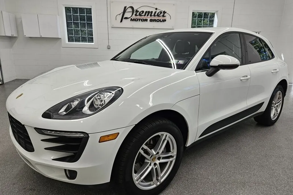 2018 Porsche Macan photo 1