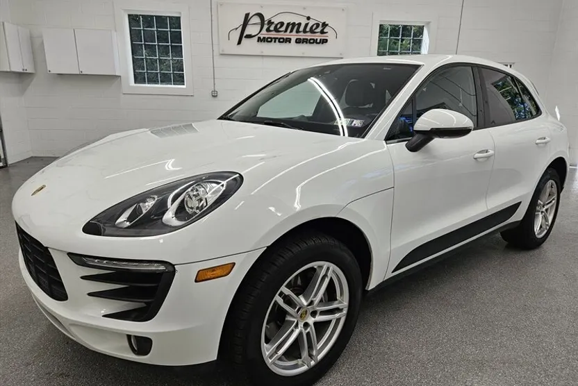 2018 Porsche Macan photo 1
