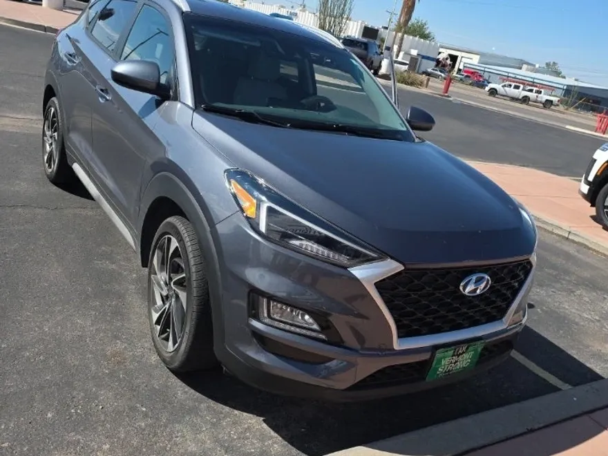 2019 Hyundai Tucson Sport photo 1