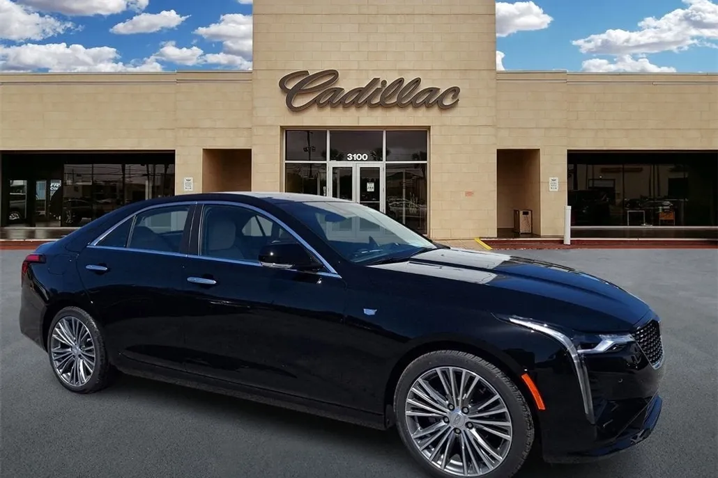 2025 Cadillac CT4 Premium Luxury photo 1