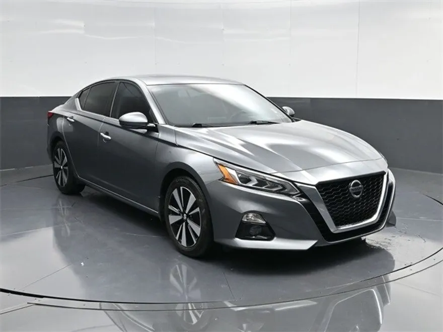 2021 Nissan Altima 2.5 SL photo 1
