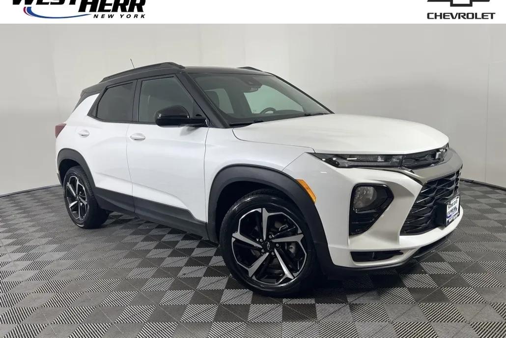 2023 Chevrolet Trailblazer RS photo 1