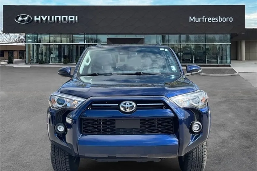 2023 Toyota 4Runner SR5 Premium photo 1