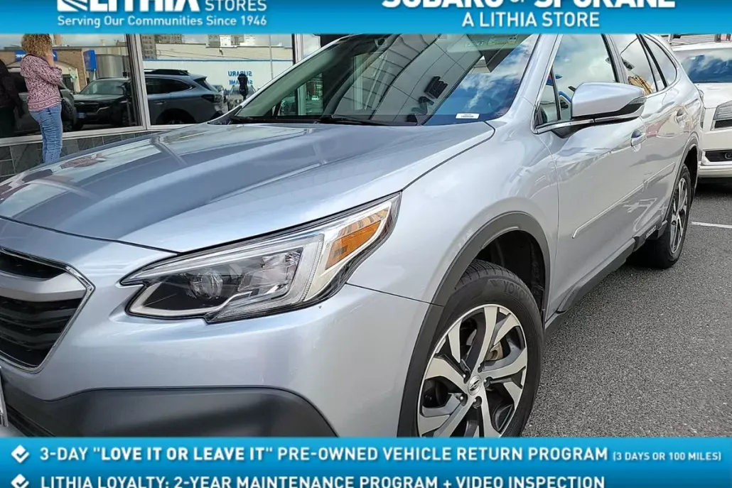 2022 Subaru Outback Limited XT photo 1