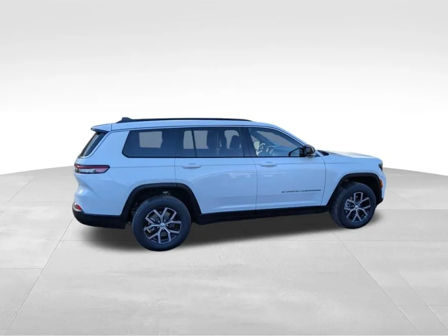 2025 Jeep Grand Cherokee Limited photo 1