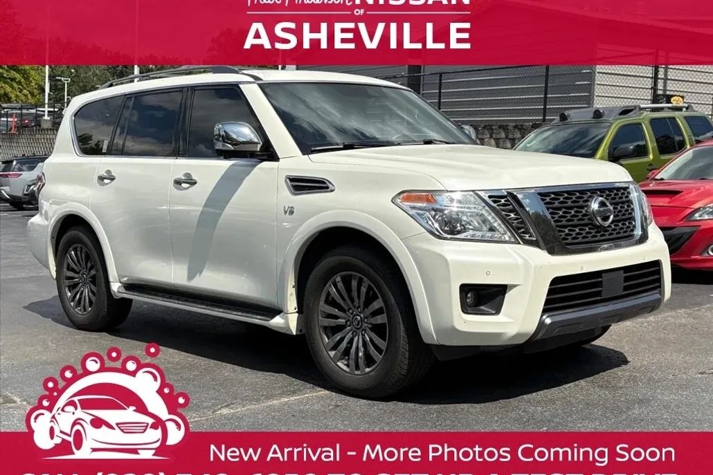 2019 Nissan Armada Platinum photo 1