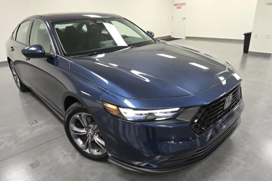 2024 Honda Accord EX photo 1