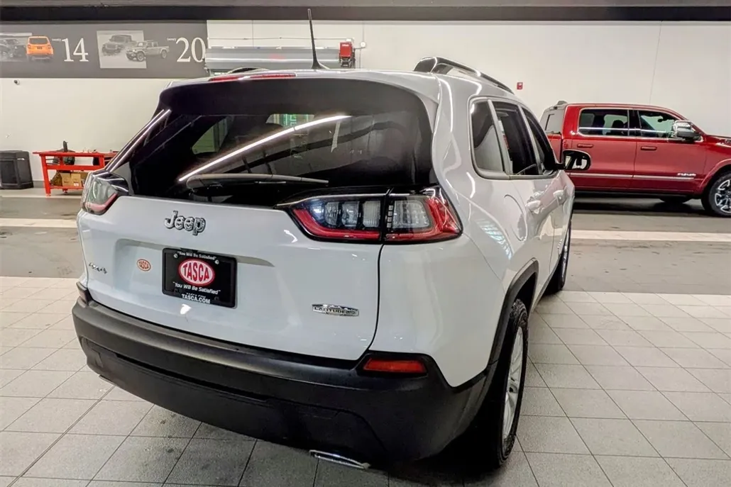 2022 Jeep Cherokee Latitude Lux photo 1