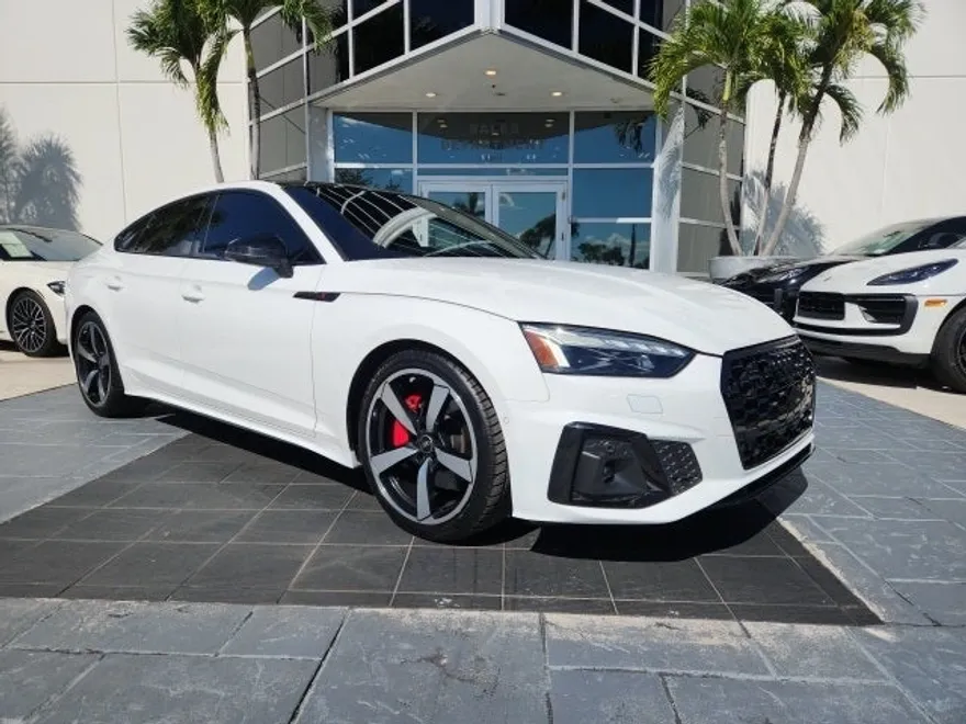 2023 Audi A5 45 S line Prestige Quattro photo 1