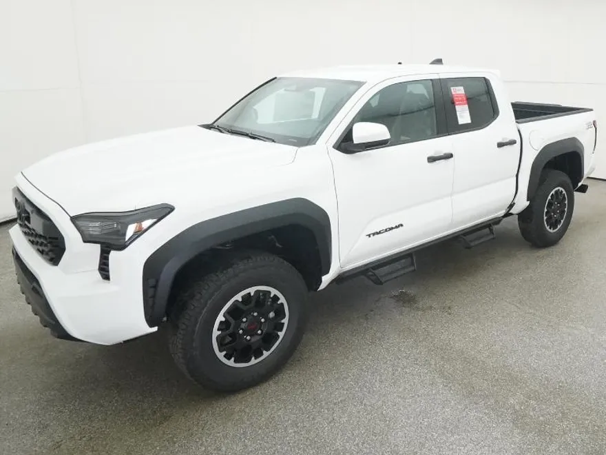 2025 Toyota Tacoma TRD Off-Road photo 1