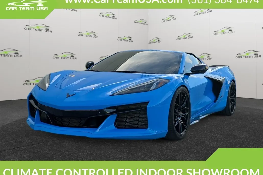 2023 Chevrolet Corvette Z06 3LZ photo 1