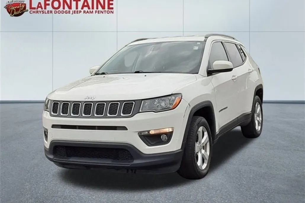 2018 Jeep Compass Latitude photo 1