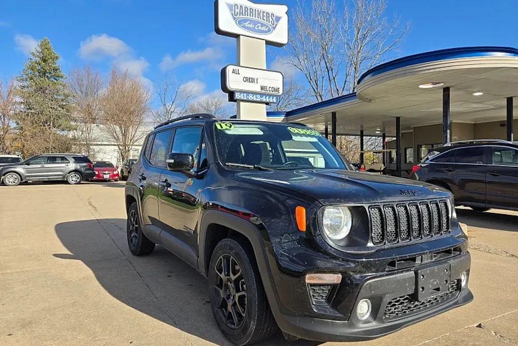 2019 Jeep Renegade Latitude Altitude photo 1