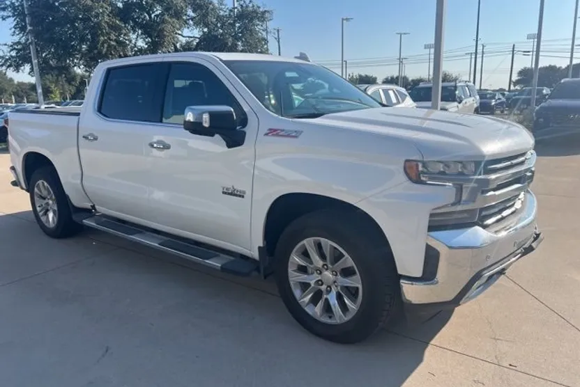 2021 Chevrolet Silverado 1500 LTZ photo 1