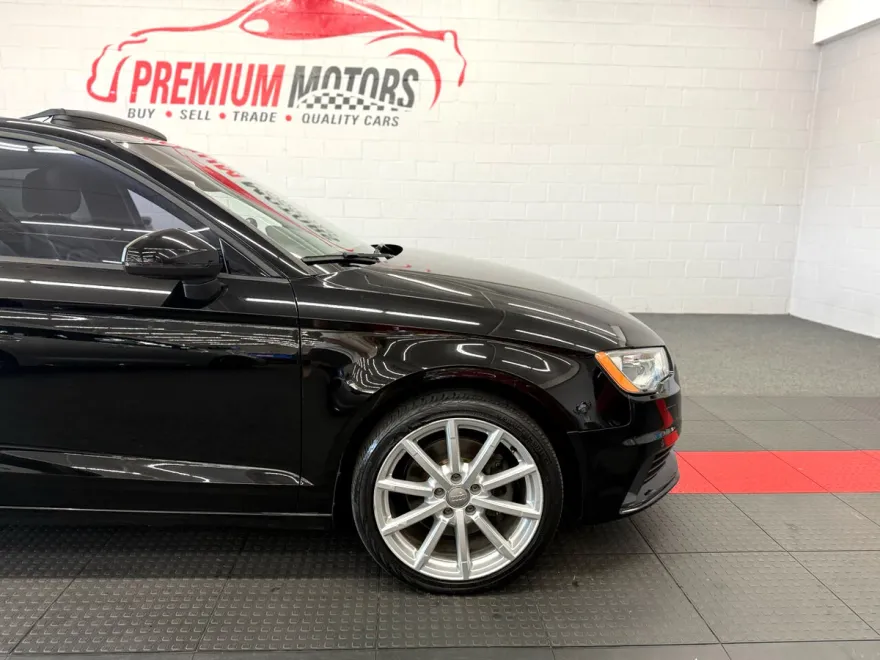 2016 Audi A3 Premium photo 1