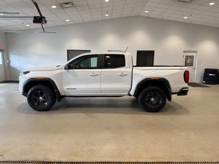 2024 Gmc Canyon Elevation photo 1