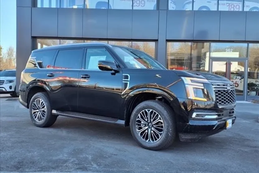 2025 Nissan Armada SL photo 1