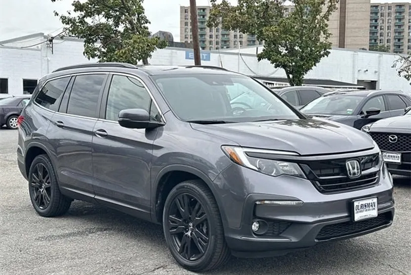 2022 Honda Pilot Special Edition photo 1