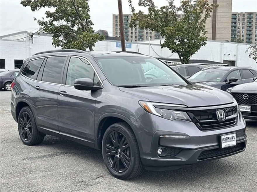 2022 Honda Pilot Special Edition photo 1
