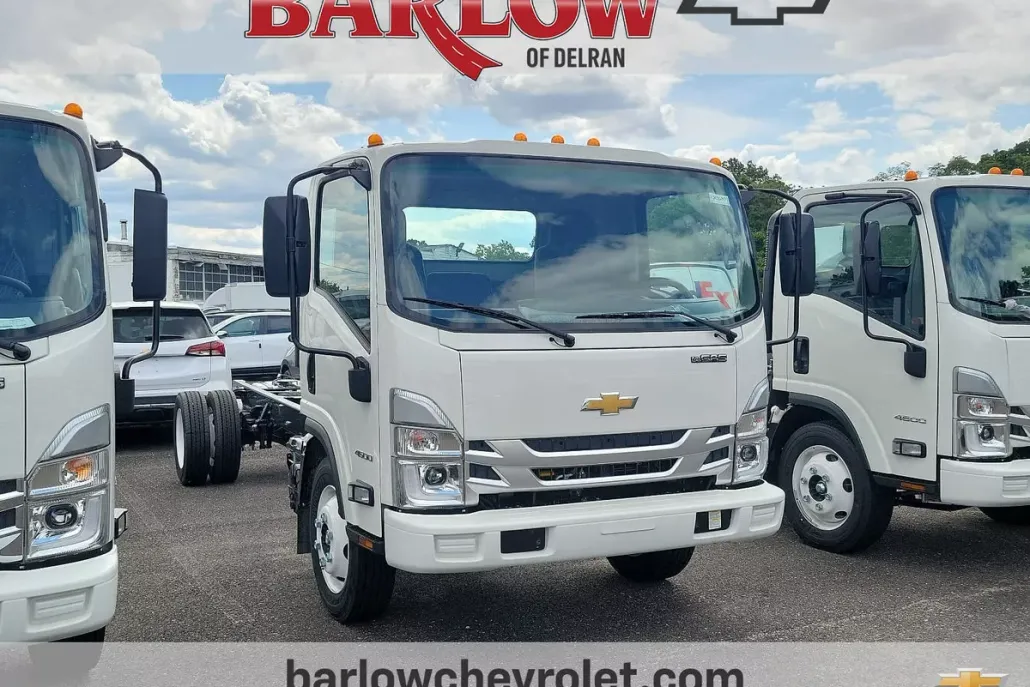 2024 Chevrolet Silverado 4500HD photo 1