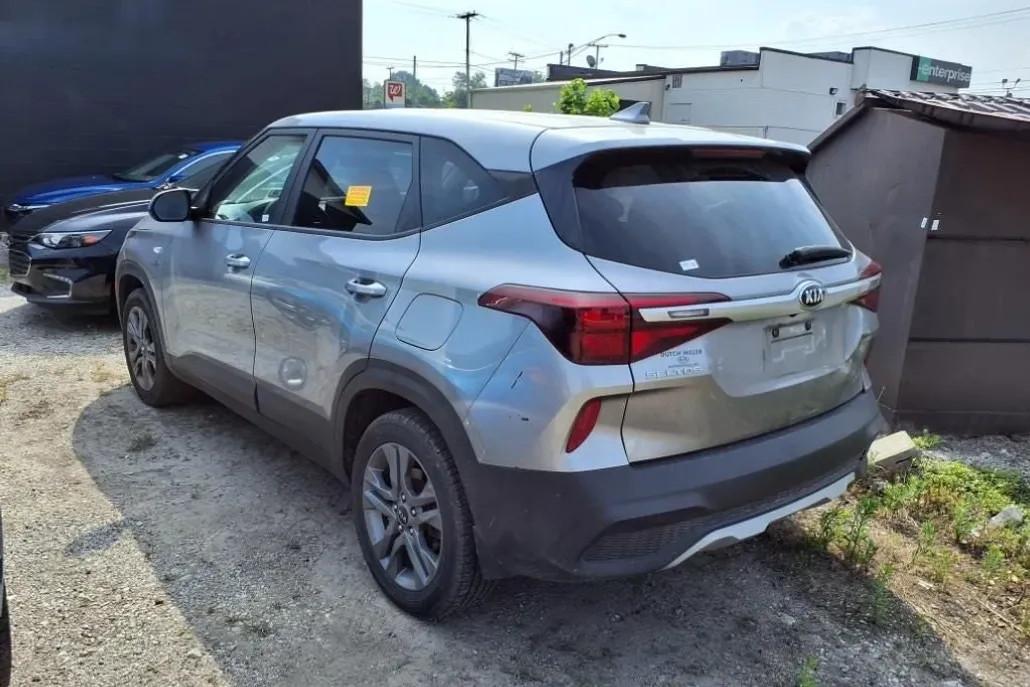 2021 Kia Seltos LX photo 1