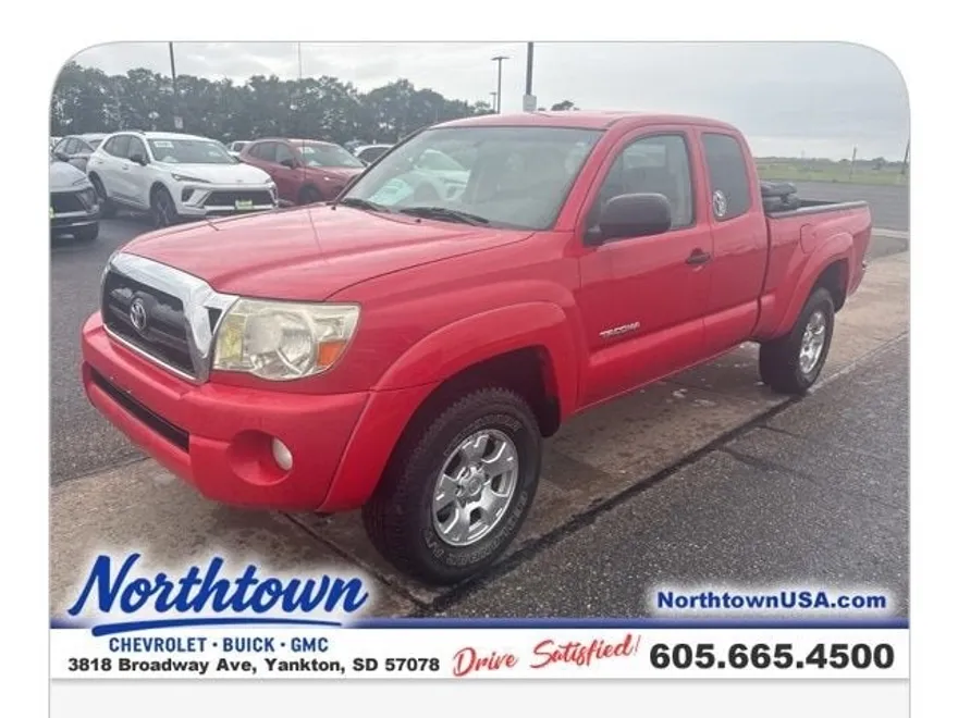 2005 Toyota Tacoma PreRunner photo 1