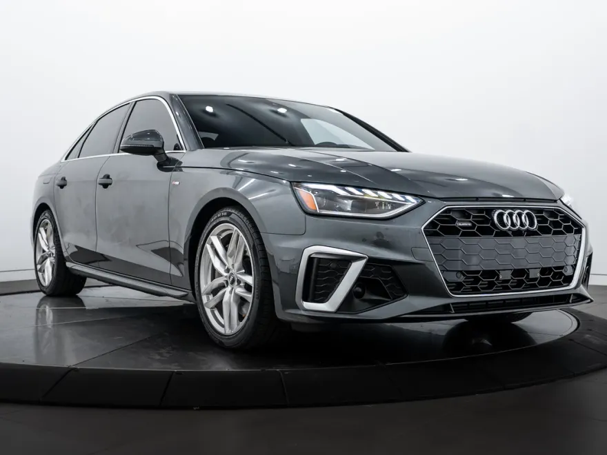 2020 Audi A4 Quattro Premium Plus photo 1