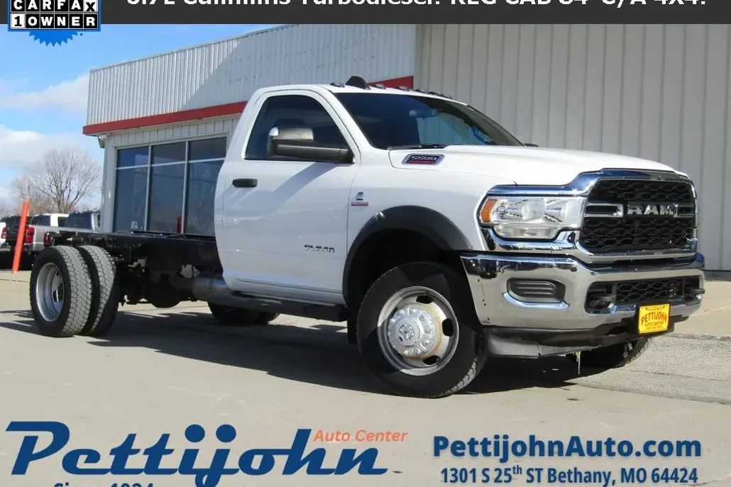 2022 Ram 5500 Tradesman photo 1