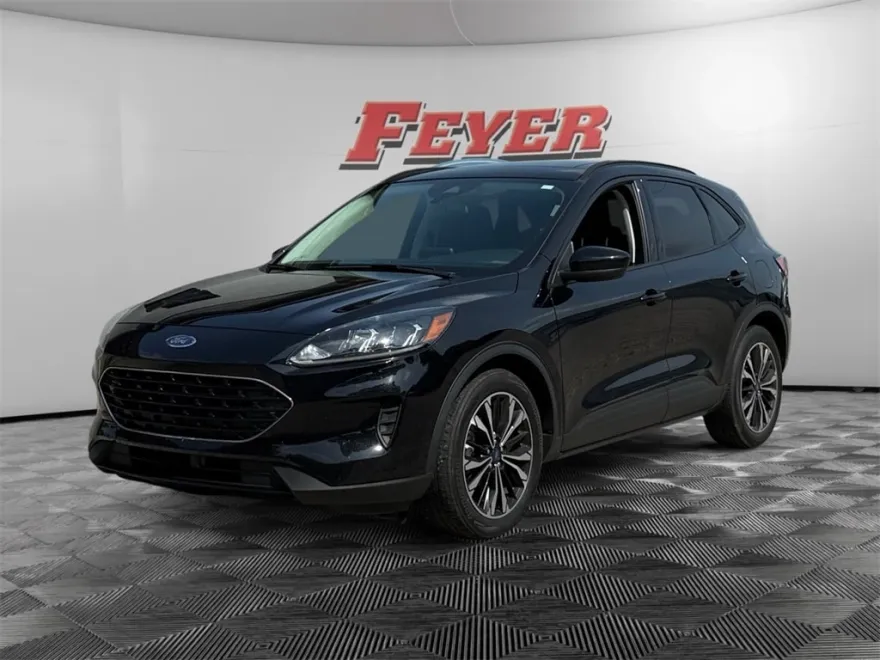 2022 Ford Escape SE photo 1