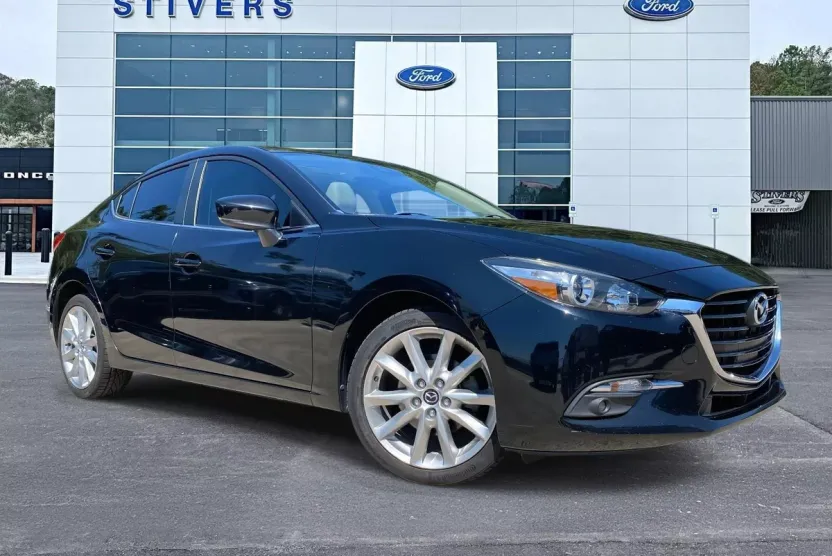 2017 Mazda Mazda3 Grand Touring photo 1