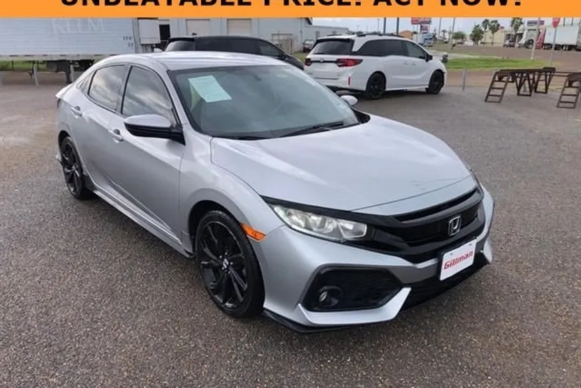 2017 Honda Civic Sport Hatchback photo 1