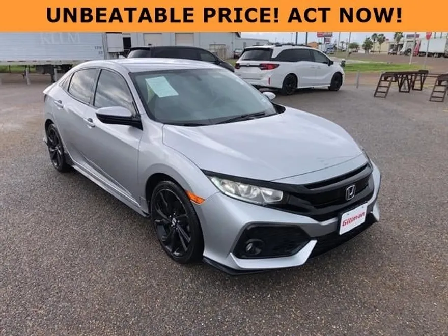 2017 Honda Civic Sport Hatchback photo 1
